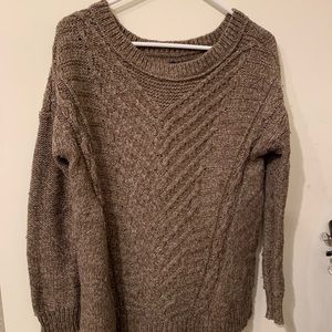 Brown wool cable knit sweater!